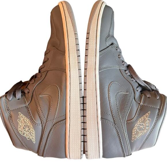 Nike Air Jordon 1 Mid Cool Gray Mens Size 9 Rare 2015 - Picture 3 of 10